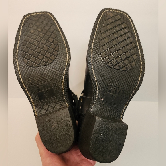 FRYE VINTAGE BLACK 77700 LASER FLORAL STUDDED HARNESS BIKER MOTO BOOT WMS SZ 8D - Picture 16 of 16